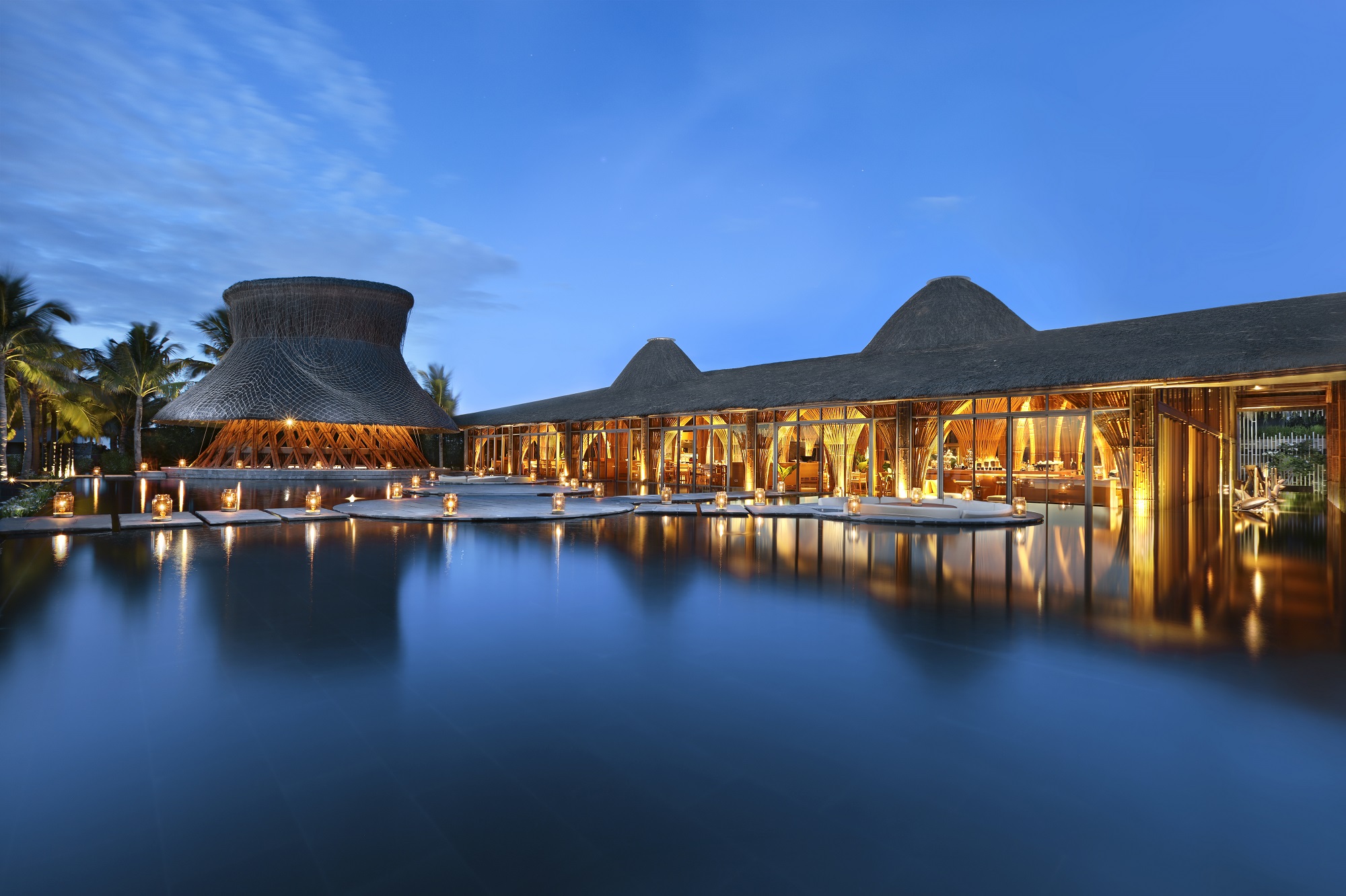 Top 10 resort sang trọng và được yêu thích ở Đà Nẵng