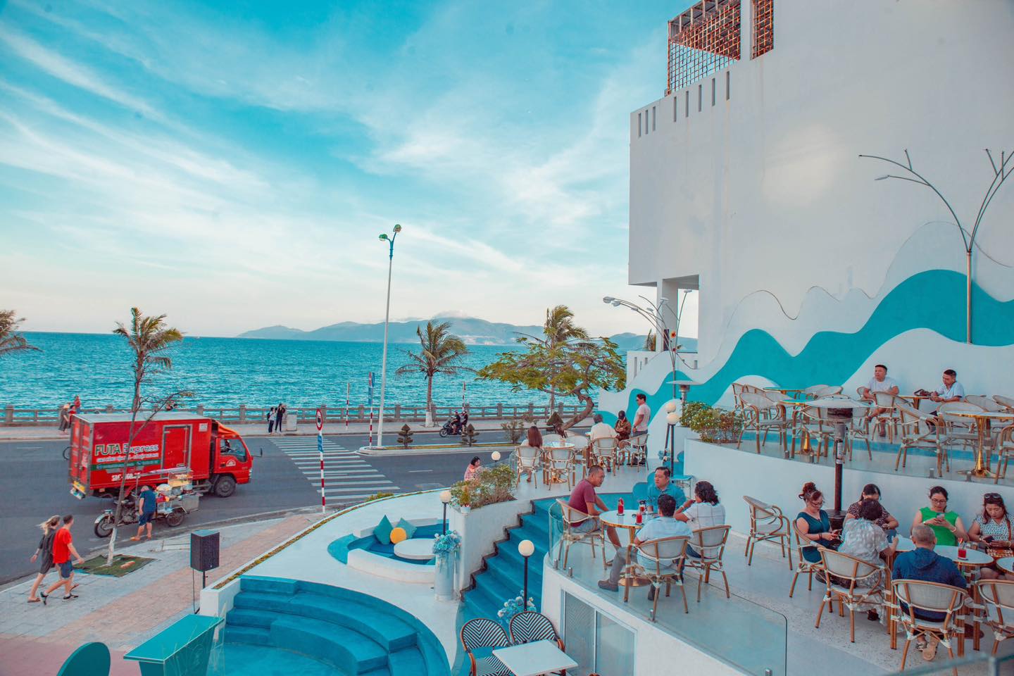 Top 10 quán cafe view biển ở Nha Trang